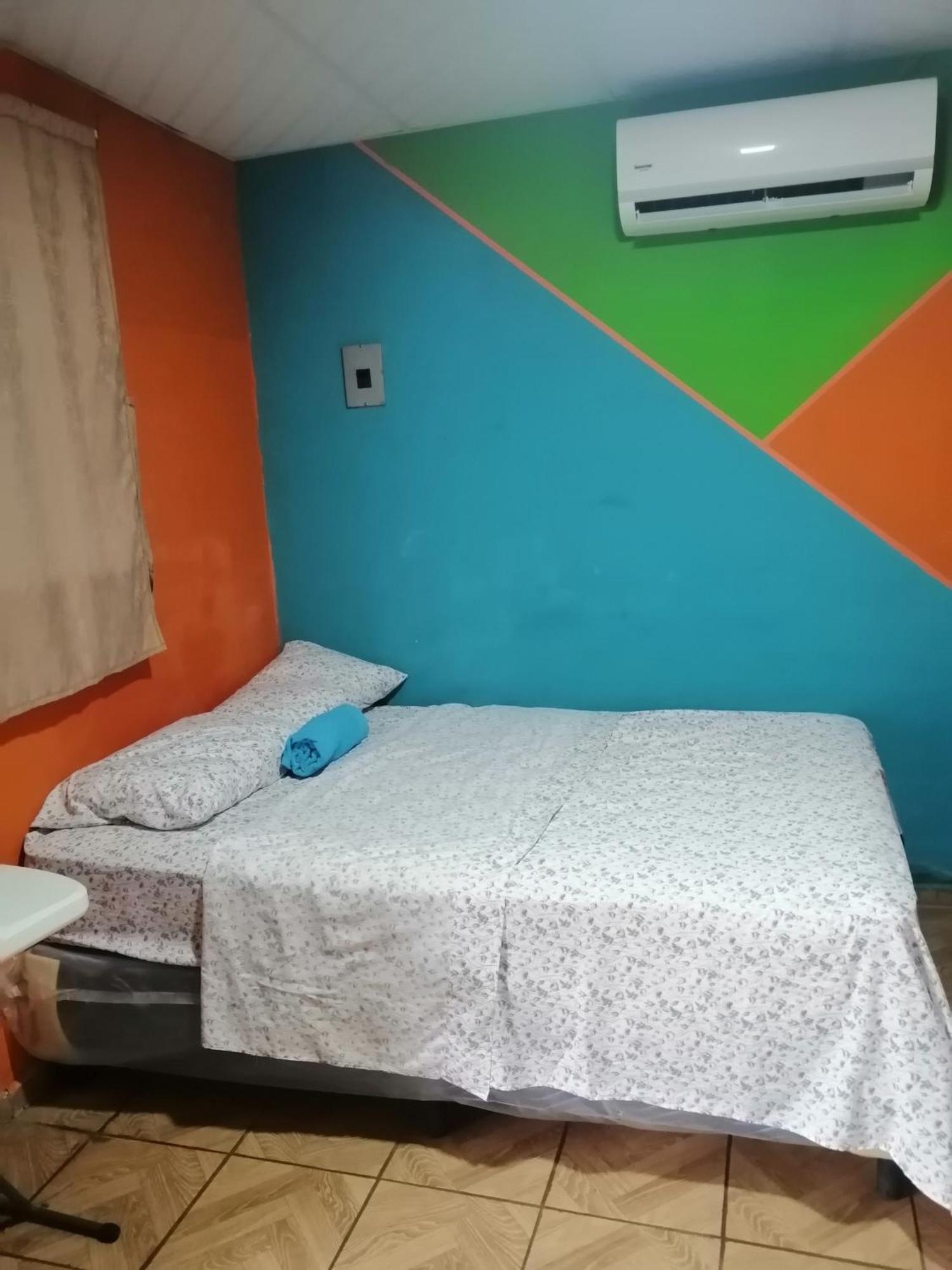 Hostal Nina Oly 엘순살 객실 사진