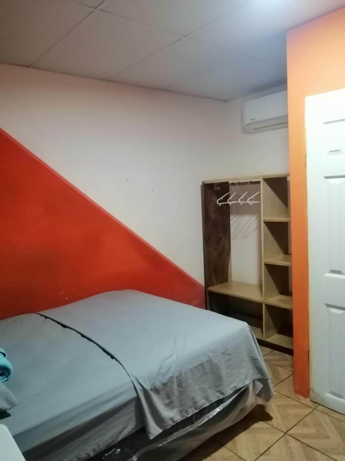 Hostal Nina Oly 엘순살 외부 사진